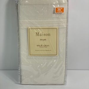 Maison 36" Kitchen Tier Pair in White-Curtain